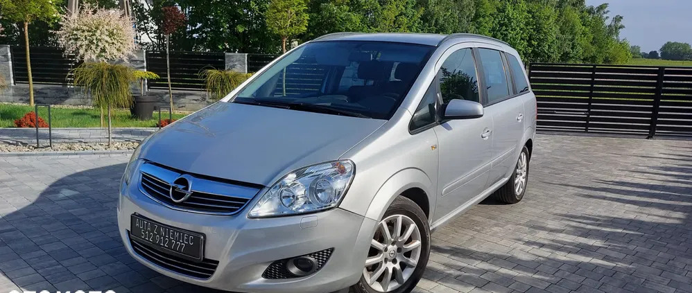 mazowieckie Opel Zafira cena 16900 przebieg: 176448, rok produkcji 2009 z Czarna Woda